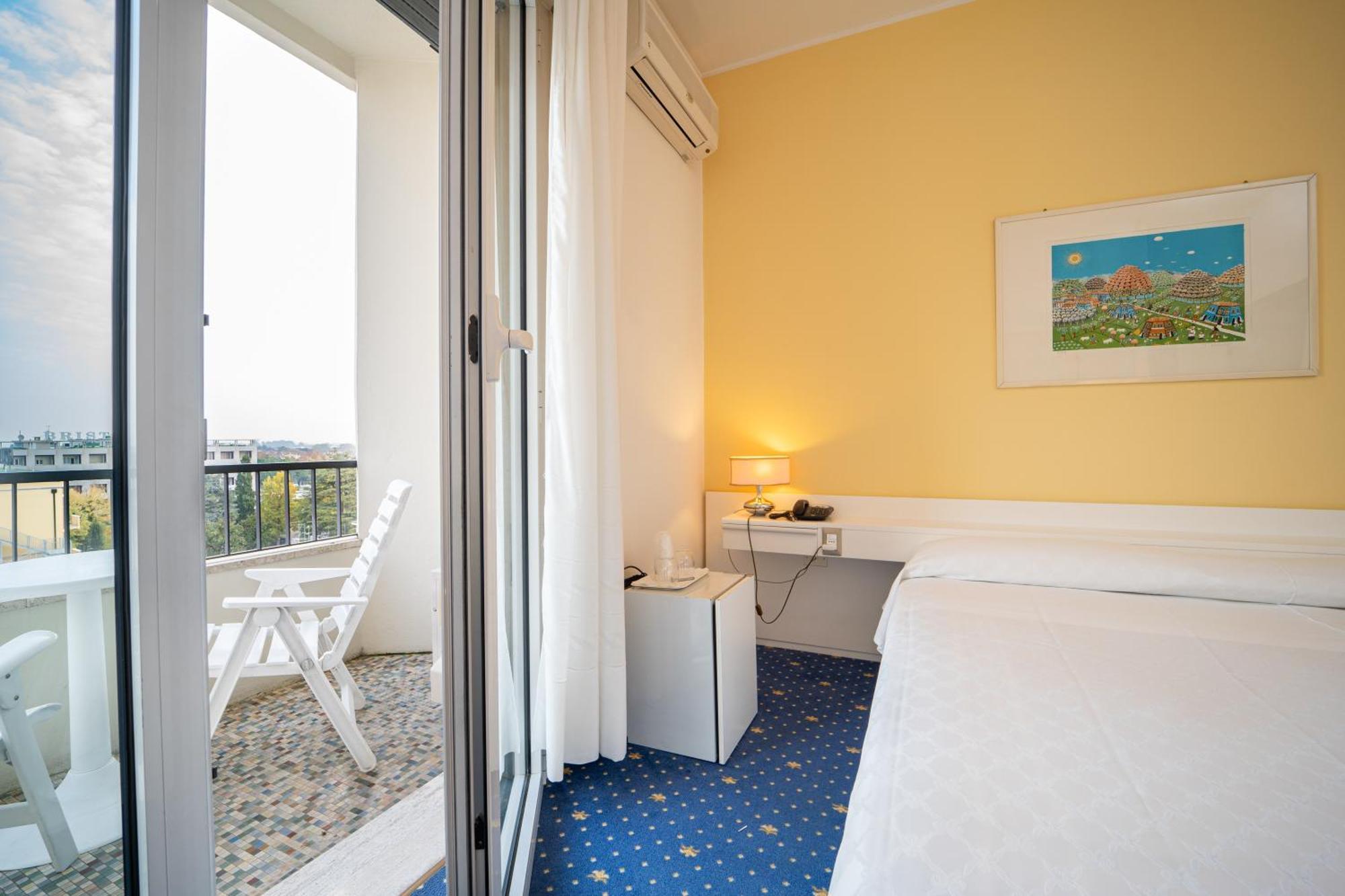 Hotel Ariston Molino Buja Abano Terme Kamer foto
